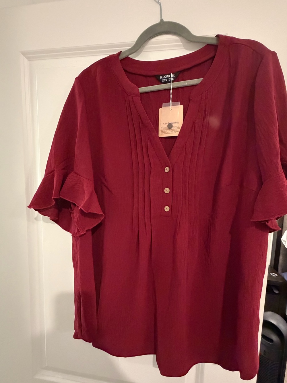 BloomChic Women's Burgundy Pintuck V-Neck Blouse with Ruffle Sleeves